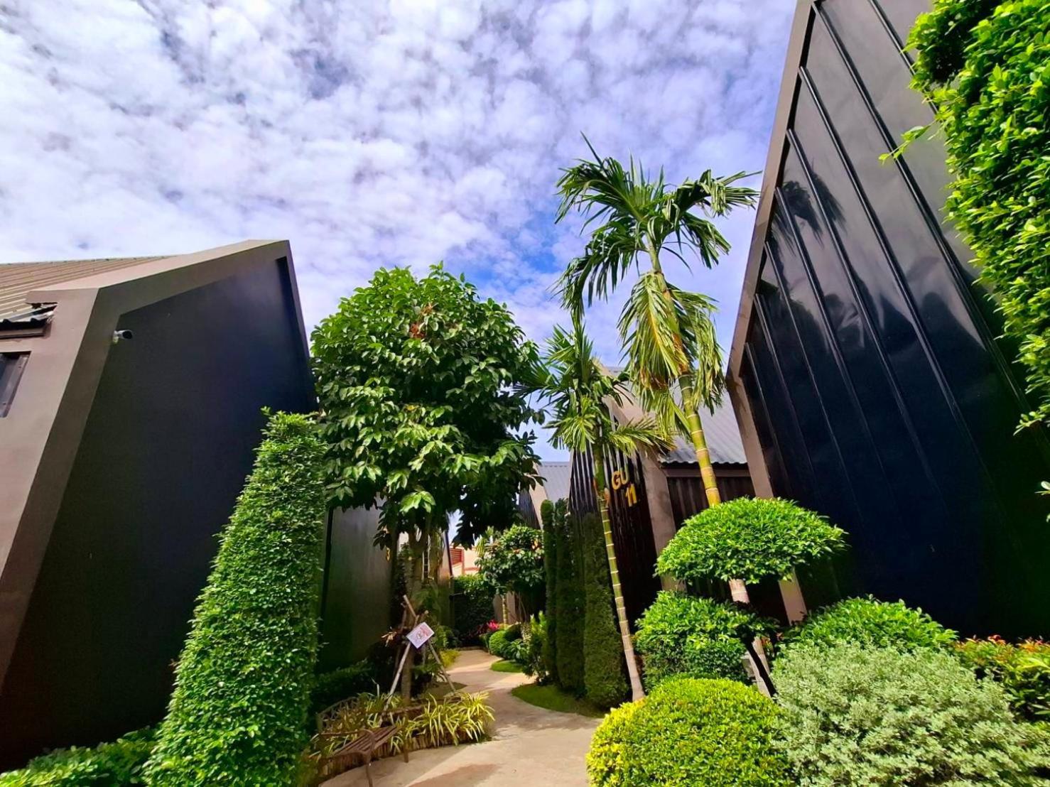Sawasdee​ Buriram​ Resort Dış mekan fotoğraf