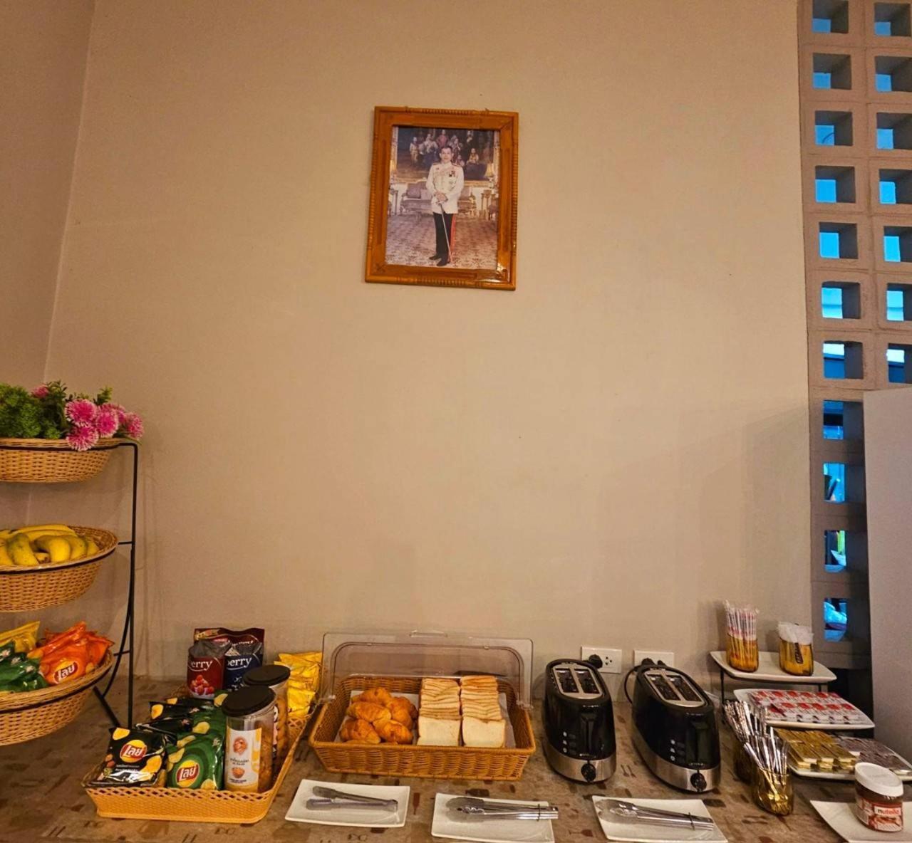 Sawasdee​ Buriram​ Resort Dış mekan fotoğraf