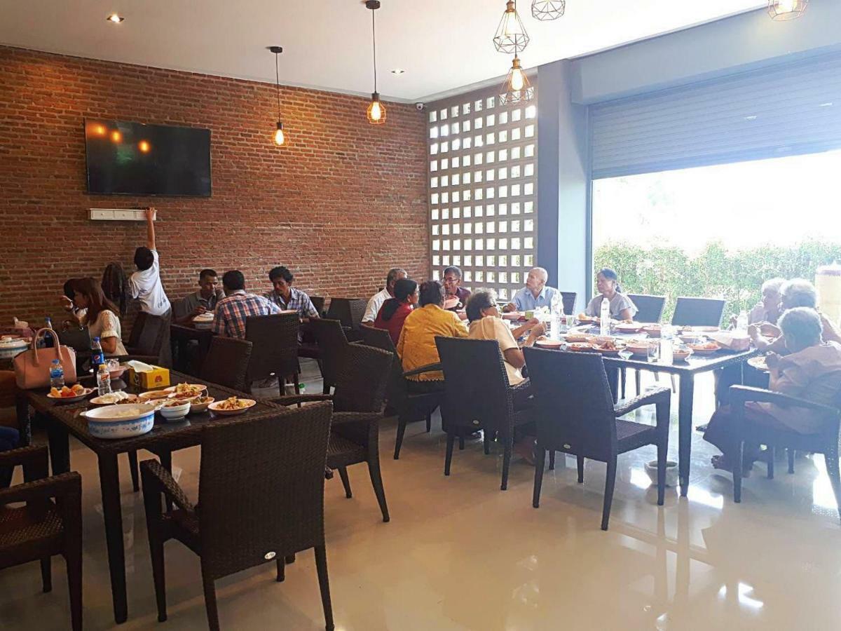 Sawasdee​ Buriram​ Resort Dış mekan fotoğraf